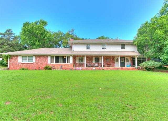 Property at 1902 S Elvin Dr, Stillwater, OK 74074, 4 beds, 3.5 baths
