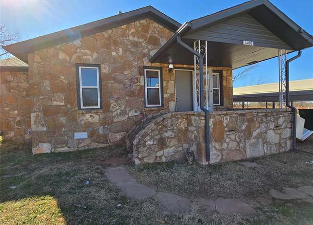 Property at 1400 NE 27 St, Oklahoma City, OK 73111, 3 beds, 1 bath