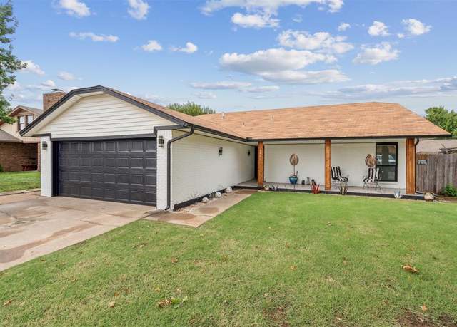 Property at 1051 Royal Ln, Yukon, OK 73099, 3 beds, 2 baths