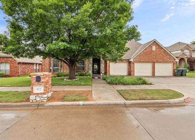 Property at 412 Daybreak Dr, Norman, OK 73071, 3 beds, 2 baths