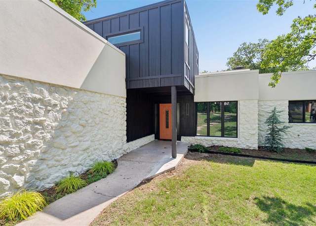 Property at 2009 Cedar Ridge Rd, Edmond, OK 73013, 4 beds, 2.5 baths