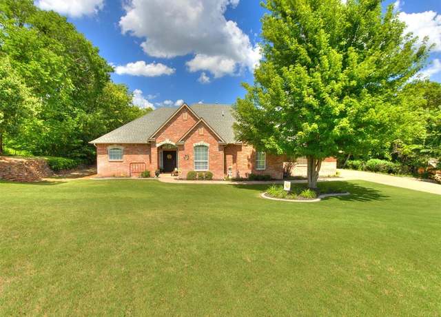 Property at 1821 Oak Creek Ter, Edmond, OK 73034, 3 beds, 2.5 baths