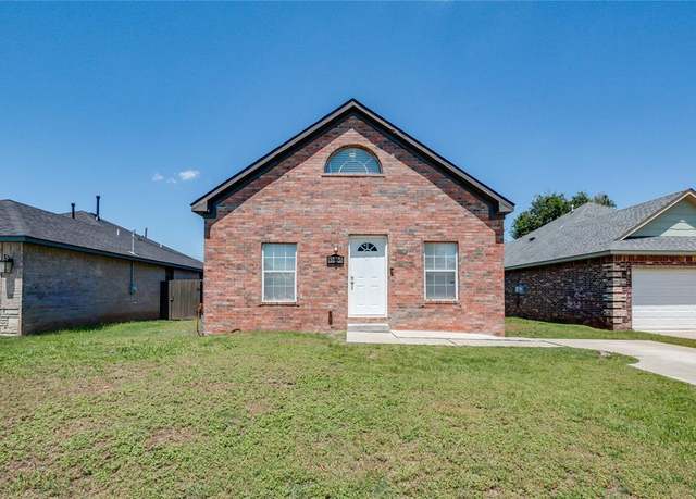 Property at 1015 NW 110th St, Oklahoma City, OK 73114, 3 beds, 2 baths