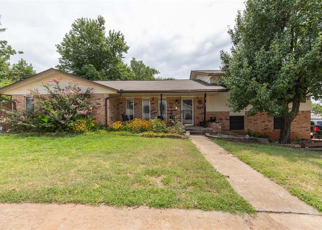 Property at 2008 E Willow Creek Ter, Mustang, OK 73064, 3 beds, 2 baths