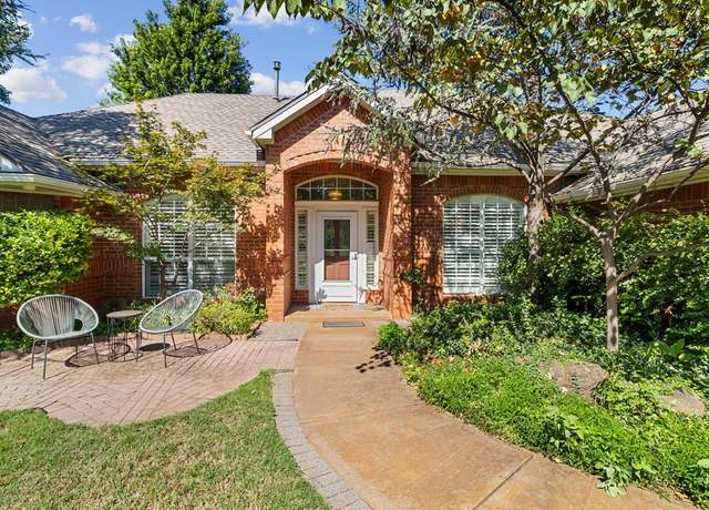 Property at 1816 Robin Ridge Dr, Norman, OK 73072, 3 beds, 2.5 baths