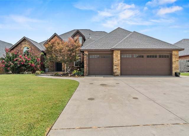 Property at 1515 Abbey Rd, El Reno, OK 73036, 4 beds, 2.5 baths