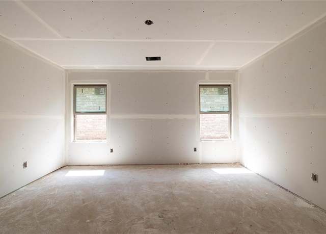 Property at 3809 Lynne Ave, Edmond, OK 73012, 4 beds, 2 baths
