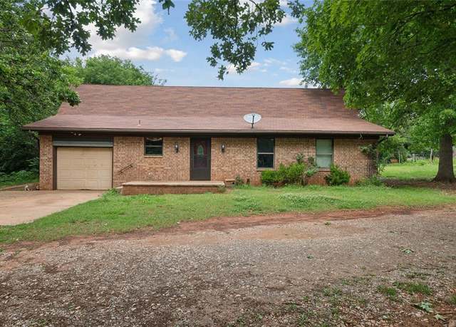 Property at 7051 96th St, Noble, OK 73068, 3 beds, 1.5 baths