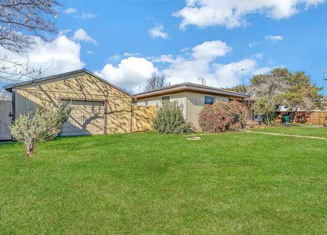 Property at 119 S Grand Ave, Martha, OK 73556, 2 beds, 1.5 baths