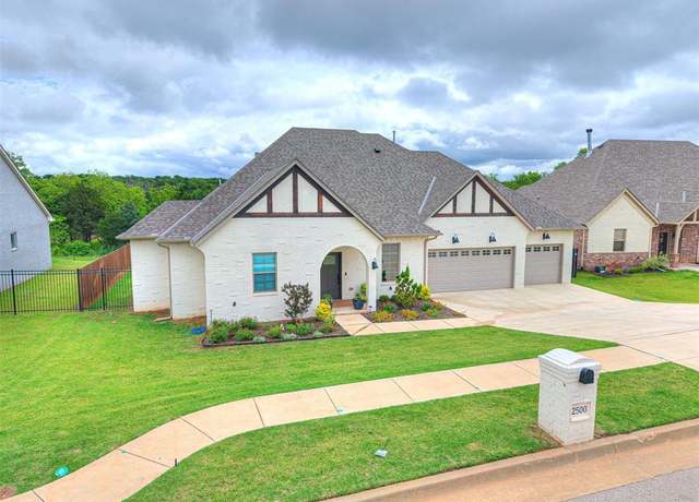 Property at 2500 Rumble Ln, Edmond, OK 73034, 5 beds, 4 baths