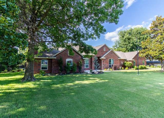 Property at 10517 SE 49th St, Oklahoma City, OK 73150, 4 beds, 3 baths