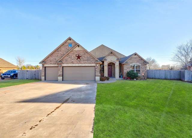 Property at 4220 Caribou St, Tuttle, OK 73089, 3 beds, 3.5 baths