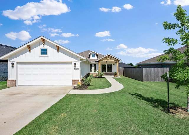 Property at 8700 Ricard Dr, Oklahoma City, OK 73135, 3 beds, 2 baths