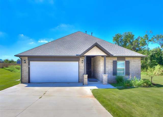 Property at 9749 Livingston Rd, Edmond, OK 73025, 5 beds, 2.5 baths