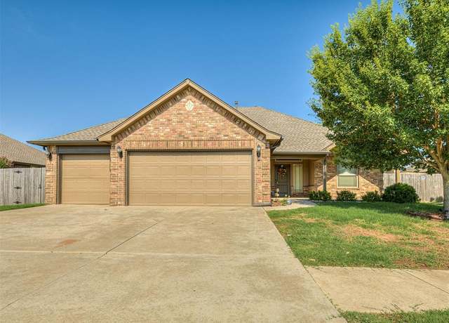 Property at 9309 Brian Ln, Yukon, OK 73099, 3 beds, 2 baths