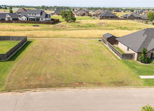 Property at 2001 Pinnacle Dr, Weatherford, OK 73096