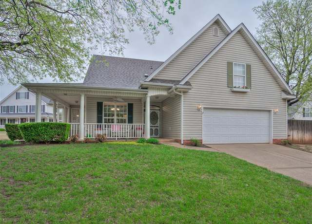 Property at 201 Millbury Ct, Norman, OK 73071, 3 beds, 2 baths