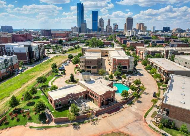 Property at 108 Russell M Perry Ave, Oklahoma City, OK 73104, 2 beds, 2.5 baths
