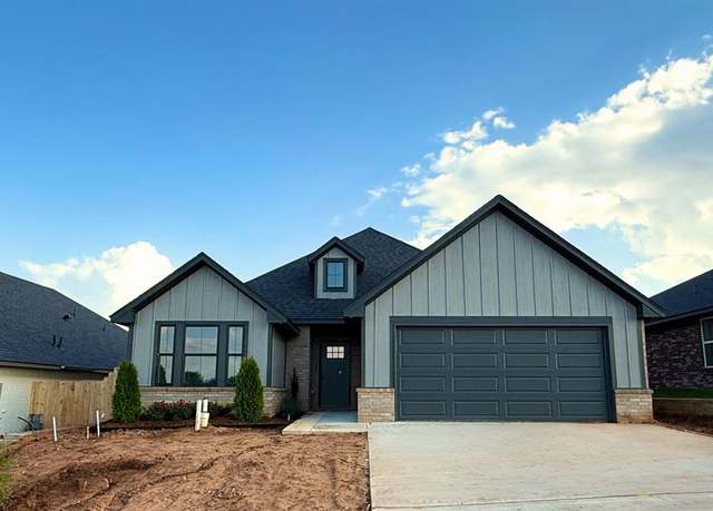 Property at 4908 Sand Lily Ln, Edmond, OK 73034, 3 beds, 2 baths