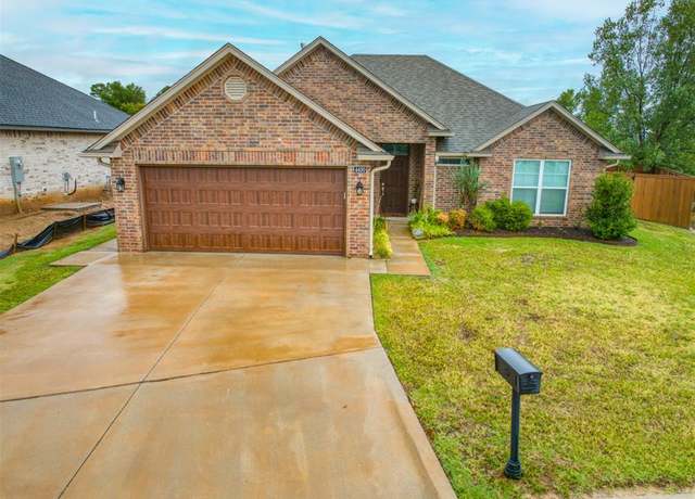 Property at 4400 Peach Tree, Shawnee, OK 74804, 3 beds, 2 baths