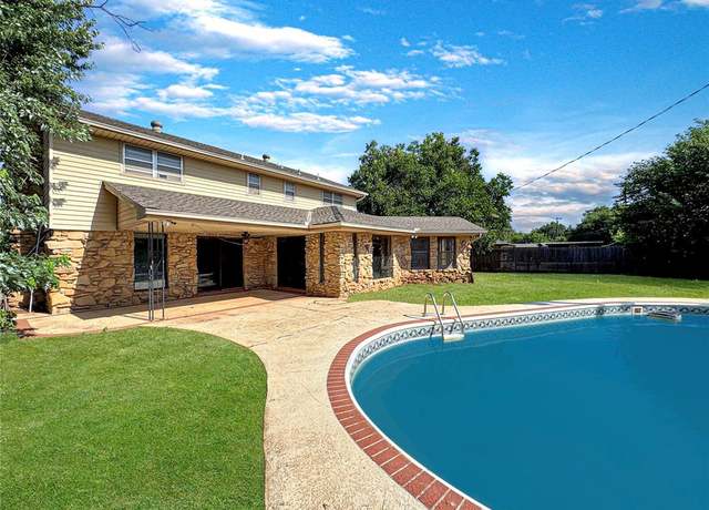 Property at 744 Kingston Dr, Yukon, OK 73099, 5 beds, 2.5 baths