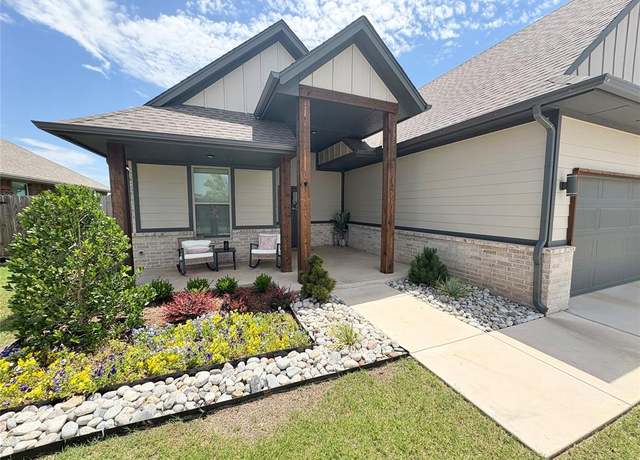 Property at 1920 Sama Way, Yukon, OK 73099, 4 beds, 3 baths