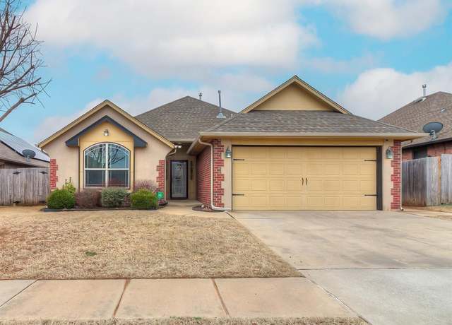 Property at 11740 SW 19th St, Yukon, OK 73099, 3 beds, 2 baths