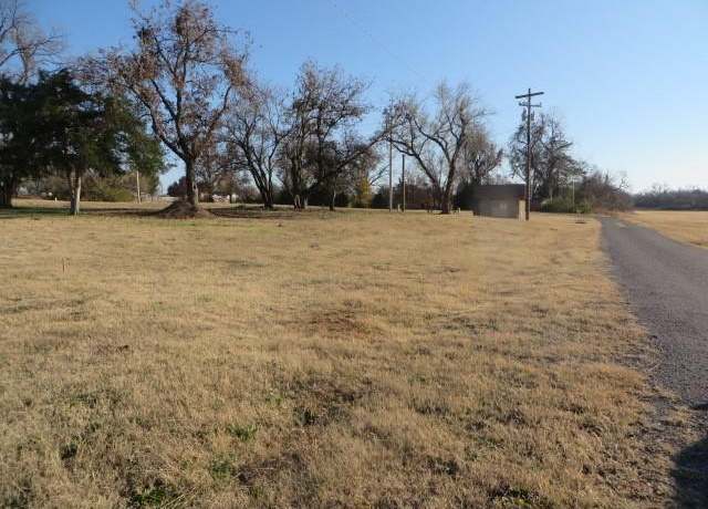 Property at W Iowa Ave, Chickasha, OK 73018