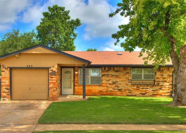 Property at 425 W Linden Dr, Mustang, OK 73064, 3 beds, 1 bath