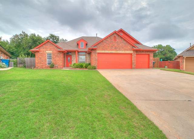 Property at 9412 Emily Ln, Midwest City, OK 73130, 4 beds, 2.5 baths