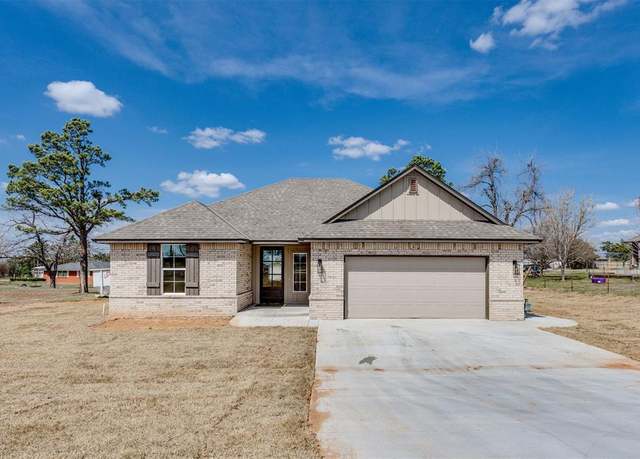 Property at 19651 NE 10th St, Harrah, OK 73045, 3 beds, 2 baths
