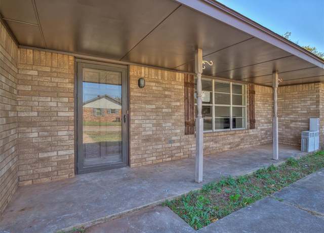 Property at 938 Louise Ter, Purcell, OK 73080, 3 beds, 2 baths