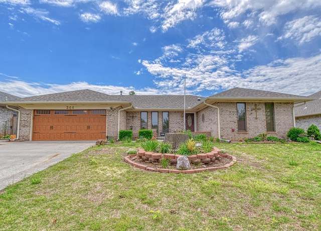 Property at 204 Sequoia Park Dr, Yukon, OK 73099, 3 beds, 2 baths