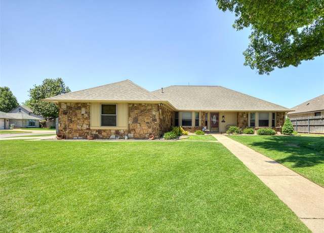 Property at 8201 Canna Ln, Oklahoma City, OK 73132, 3 beds, 2 baths