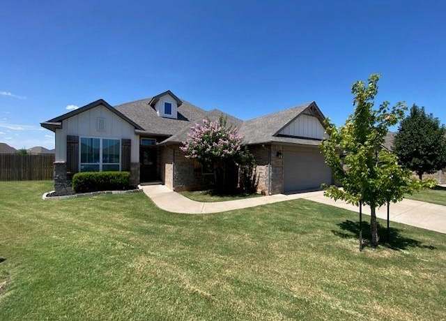 Property at 4233 NW 154th St, Edmond, OK 73013, 4 beds, 2.5 baths