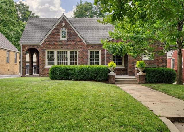 Property at 216 NW 32nd St, Oklahoma City, OK 73118, 3 beds, 2.5 baths