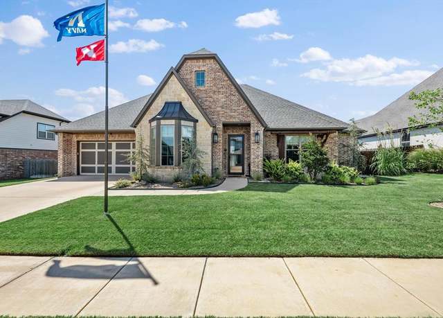 Property at 15921 Foxtail Trl, Edmond, OK 73013, 4 beds, 3 baths