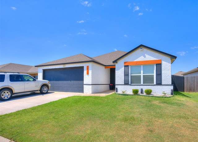 Property at 1925 Melanie Dr, Oklahoma City, OK 73127, 4 beds, 2 baths