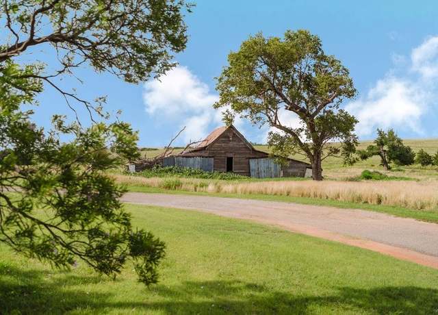 Property at 12223 N 2040 Rd, Sentinel, OK 73664, 2 beds, 2 baths