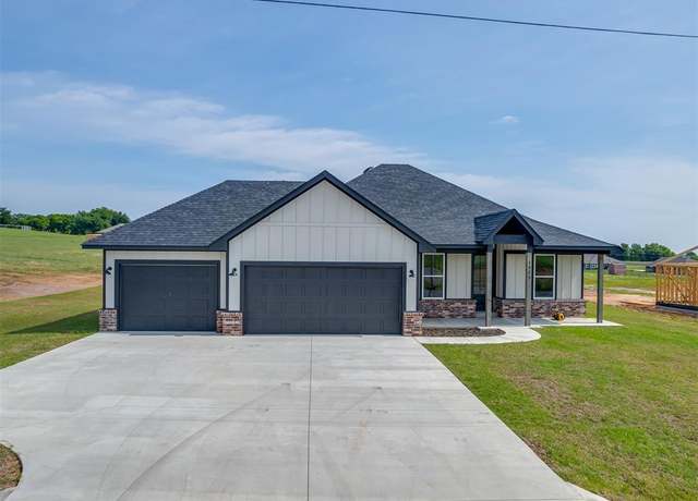 Property at 1918 Olive Ave, Tuttle, OK 73089, 4 beds, 2 baths