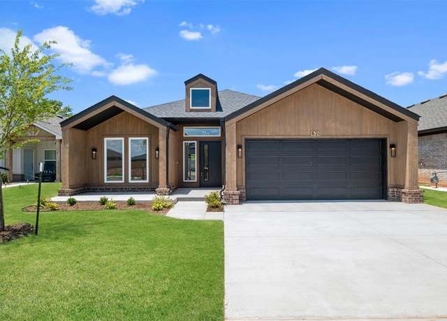 Property at 621 Argos Rd, Yukon, OK 73099, 4 beds, 2 baths