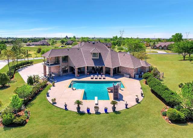 Property at 6075 W Whitetail Dr, Edmond, OK 73012, 4 beds, 3.5 baths
