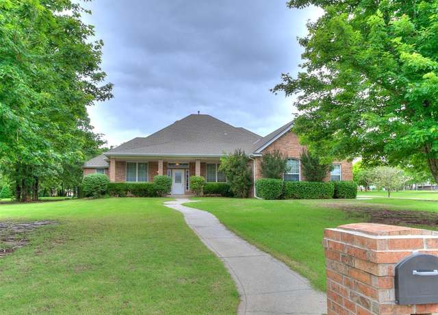 Property at 16441 Roserock Cir, Choctaw, OK 73020, 4 beds, 2.5 baths