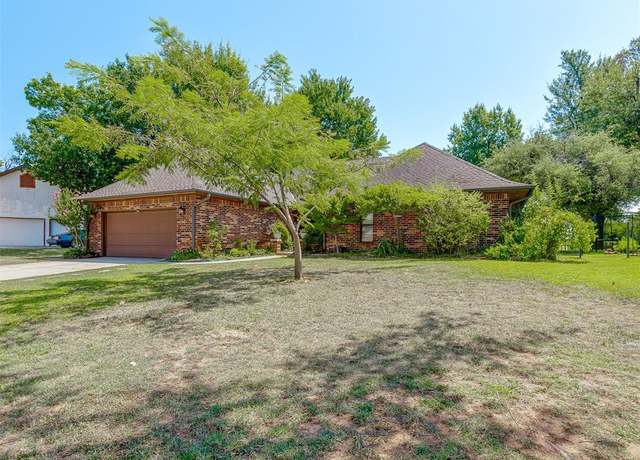 Property at 2138 Edinburg Dr, Yukon, OK 73099, 3 beds, 2 baths