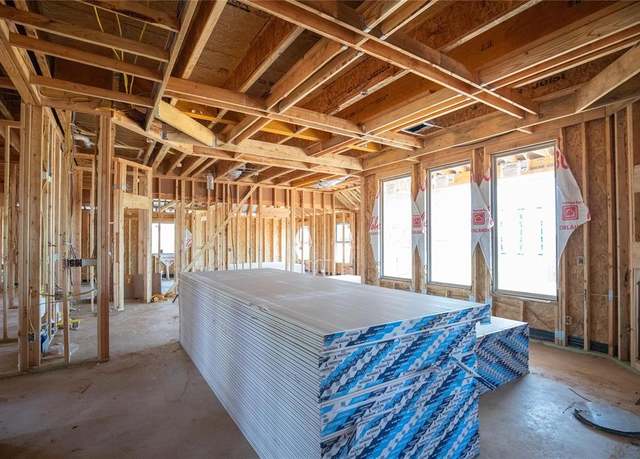 Property at 3040 Piper St, Moore, OK 73160, 5 beds, 3 baths