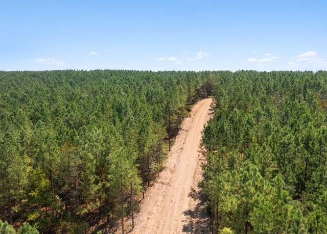 Property at 411 Kaisley Blue Eye Way, Broken Bow, OK 74728