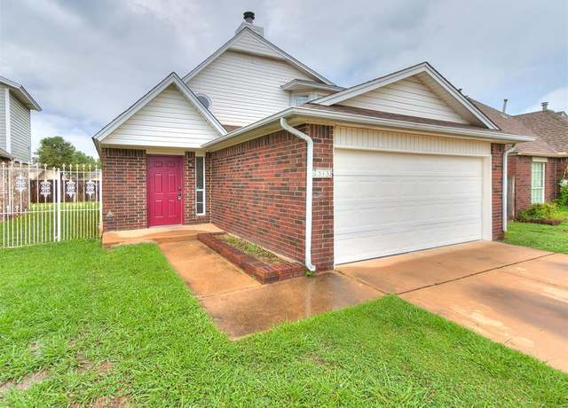 Property at 1513 SW 23rd St, Moore, OK 73170, 3 beds, 2 baths