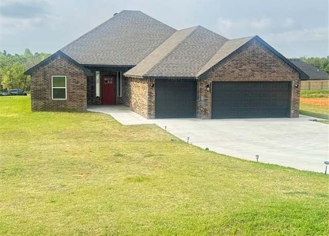 Property at 2325 Greys Harbor Rd, Blanchard, OK 73010, 4 beds, 2.5 baths