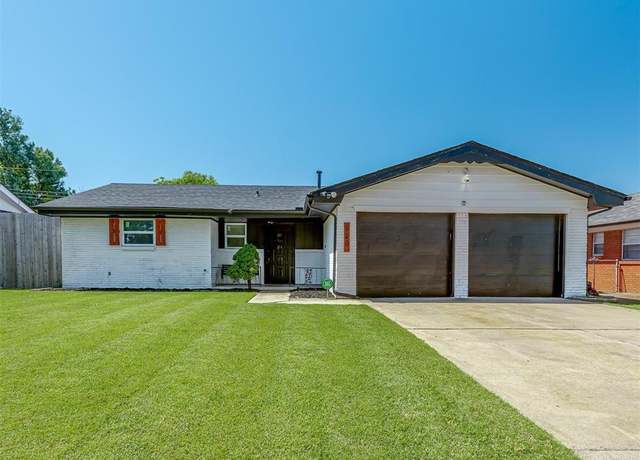 Property at 520 SW 68th St, Oklahoma City, OK 73139, 3 beds, 2 baths