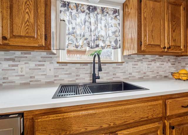 Property at 201 Vine St, Yukon, OK 73099, 4 beds, 1.5 baths